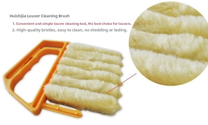 Detail of multi-blade microfiber blind cleaner brush for air conditioner vents