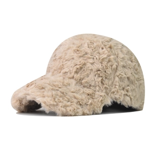 Beigefarbene Teddy-Fell Baseballkappe mit warmer Textur für Winter und Outdoor