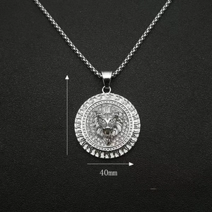 Detail view showing a 55mm lion head pendant with sparkling rhinestones and box chain