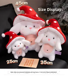 Trois tailles de peluches lapin avec chapeaux champignon rouge : 25cm, 35cm et 45cm
