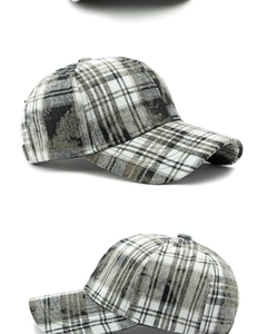 Détails de la casquette de baseball en coton à carreaux vintage avec texture vieillie
