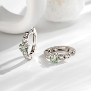 Boucles D'oreilles Créoles Étoile Zircon Vert Menthe Cuivre Ton Argent Bijoux De Piercing Style Cool