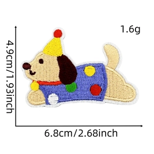 Cartoon dog embroidery patch for clothing with detailed dimensions of 6.8x4.9 cm