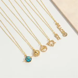 Vintage romantic MAMA heart pendant necklace for women in various creative designs