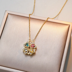 Colorful Four Leaf Clover Heart Pendant Necklace Stainless Steel Foldable Magnetic Design Rhinestone Zircon For Women