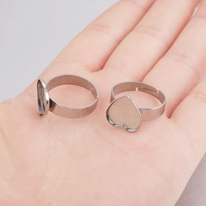 Adjustable stainless steel heart-shaped DIY ring base for handmade jewelry making