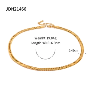 Detailed specs of golden woven necklace showing 40.0+6.0cm length and 19.84g weight