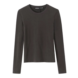 T-shirt ajusté marron à manches longues et col rond pour femme en coton doux et confortable
