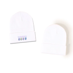 Japanese style white knit beanie set with cute colorful four bears pattern print