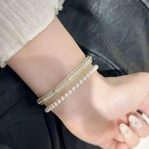 18K gold plated two-tone open bangle and pearl bracelet set for women with clover motif