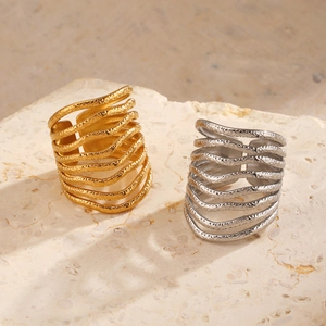Multilayer wavy textured open rings in 18K gold and silver finish stainless steel