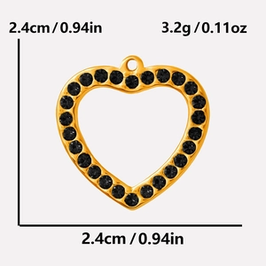 Golden heart pendant with black crystal inlay, size 2.4cm x 2.4cm and weight 3.2g