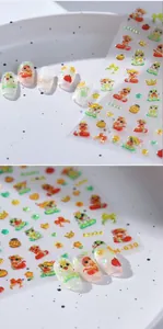 Detaillierte 3D-Präge-Nagelaufkleber mit Tierkreis-Schlange und Fruchtmustern M-630