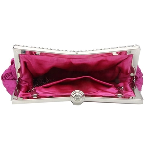 Fuchsia gewebte Abendtasche mit Strassverschluss und silberner Kette