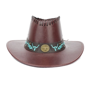 Klassischer dunkelbrauner Western-Cowboyhut mit besticktem Türkis-Stierkopf-Detail