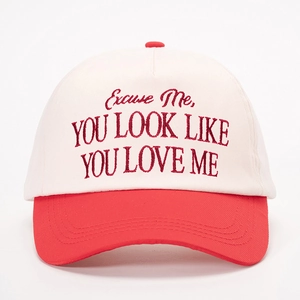 Two-tone baseball cap in off-white and red with 'You Look Like' letter embroidery