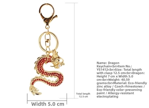 Détail du porte-clés dragon doré avec strass tchèques rouges et dimensions précises