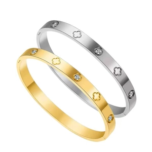 Armbänder aus Edelstahl in Gold und Silber mit Kleeblatt-Motiv und Kristallsteinen