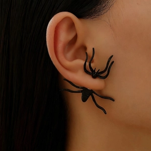 Harajuku schwarze Spinnen-Ohrstecker mit 3D-Design für Punk Halloween Style