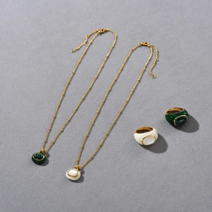 Vintage Enamel Ring Necklace Natural Malachite Mother Of Artificial Pearl 18K Gold Plated Brass Simple Fashion Jewelry For Women