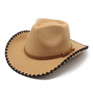 Chapeau de cowboy vintage en feutre de laine camel avec bordure cousue noire