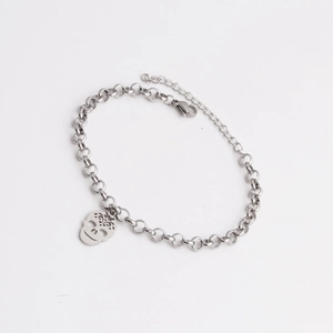 Minimalist silver stainless steel skull charm bracelet with adjustable lobster clasp chain