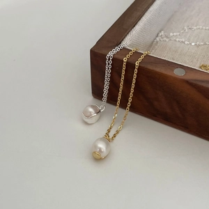 Minimalist 925 silver pearl necklace set featuring natural baroque beads on gold and silver chains