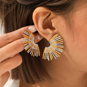 Fan Shaped Radial Line Stud Earrings Stainless Steel Two Tone 18K Gold Plated Geometric Fashion For Women Tarnish Free