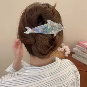Chic acrylic gradient whale hair claw clip with pearl texture for women holiday styling