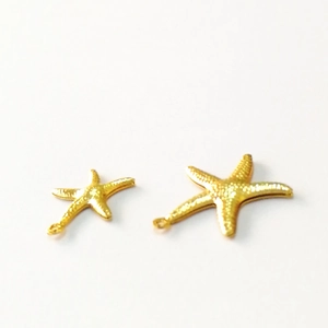 Golden stainless steel starfish pendants in two sizes for DIY jewelry making
