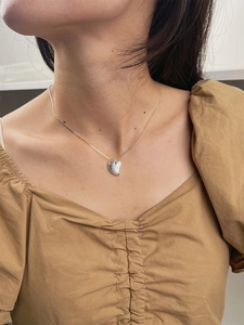 Minimalist 925 sterling silver heart pendant necklace with wavy texture on fine chain