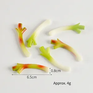 Lifelike mini green onion food model pendant made of resin for creative vegetable decoration