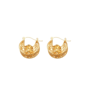 Gold plated hollow flower hoop earrings with French vintage style and intricate filigree