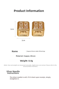 Detail of square zircon M-letter earrings with dimensions 1cm x 1cm and 8.4g weight