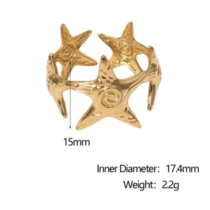 Detailed view of 18K gold starfish open ring showing 15mm height and 17.4mm inner diameter