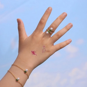 Golden crown pearl jewelry set with elegant double-layer ring and bracelet for girls