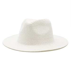 Dettaglio della trama a maglia fine di questo cappello di paglia bianco estivo per donna