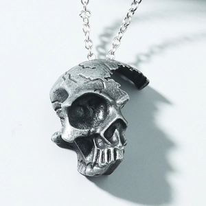 Gothic retro skull pendant necklace in silver stainless steel with weathered finish