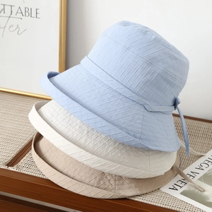 Chapeaux de soleil à large bord pour femmes avec nœud en bleu, beige et kaki
