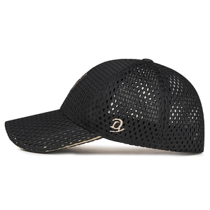 Breathable black mesh baseball cap with embroidered letter D and sandwich peak detail