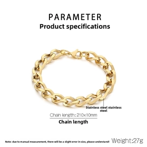 Détail d'un bracelet gourmette doré de 10mm avec fermoir homard et finition polie