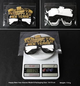 Front and back views of Happy New Year paper glasses showing dimensions and weight