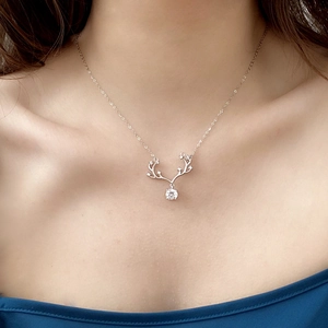 Moissanite deer antler pendant in 925 sterling silver, elegant necklace for women's collarbone