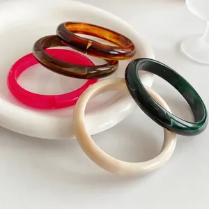 Chic Acrylic Bangle Bracelet For Women Minimalist Resin Hand Ring Versatile Retro Marble Texture Niche Design Fashion Jewelry