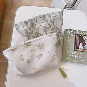 Women Floral Canvas Makeup Bag Zipper Toiletry Storage Organizer Pouch Sweet Pastoral Style Travel Handheld Clutch