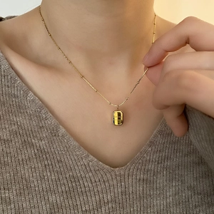 Vintage gold square pendant necklace for women in minimalist stainless steel