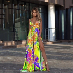 Bohemian tropical leaf print maxi dress with deep V-neck and high side slit