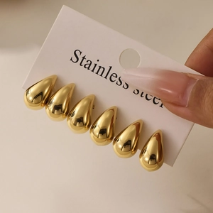 Polished 18K gold teardrop stud earrings in high-quality stainless steel for women
