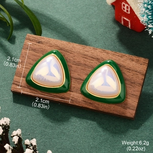 French luxury triangle pearl earrings in green and gold finish for Christmas 2024