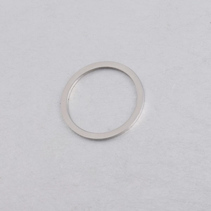 Close-up of a 25mm mirror-finish stainless steel round ring for DIY jewelry making